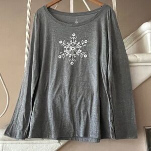 Snowflake Long Sleeve- New